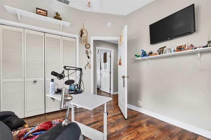 Image No.20-4 Bed Property for sale