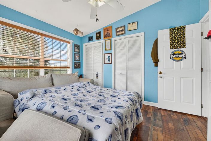 Image No.23-4 Bed Property for sale