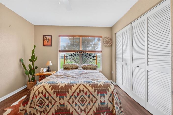 Image No.28-4 Bed Property for sale