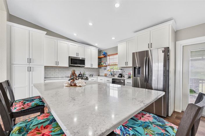 Image No.7-4 Bed Property for sale