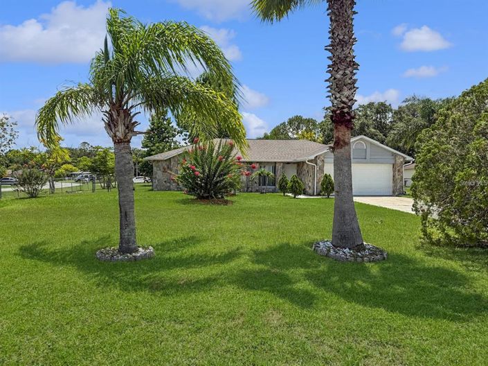 Image No.2-3 Bed Property for sale