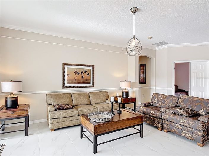 Image No.25-4 Bed Property for sale