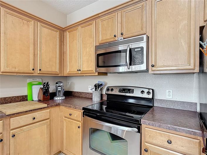 Image No.32-4 Bed Property for sale