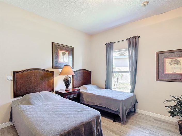 Image No.44-4 Bed Property for sale