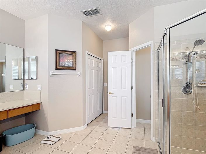 Image No.58-4 Bed Property for sale