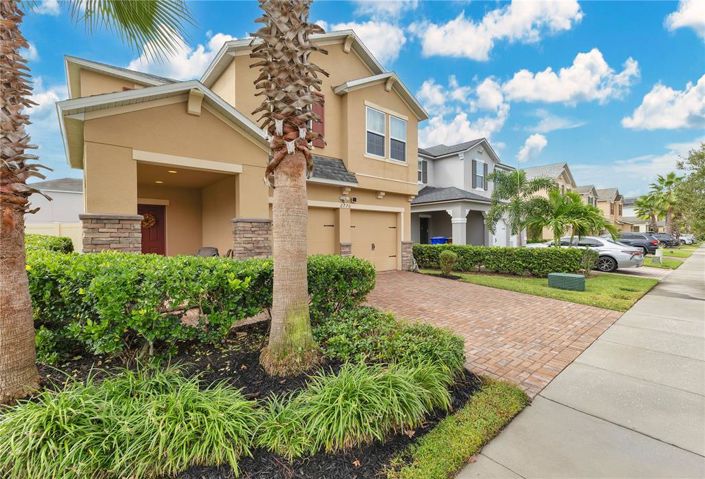 Image No.2-4 Bed Property for sale