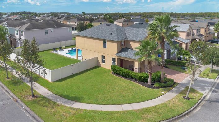 Image No.30-4 Bed Property for sale