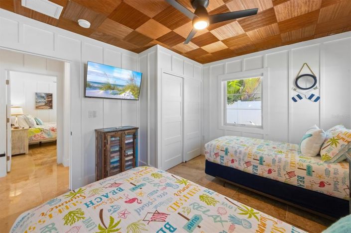 Image No.20-2 Bed Property for sale