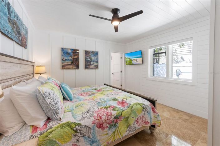 Image No.23-2 Bed Property for sale