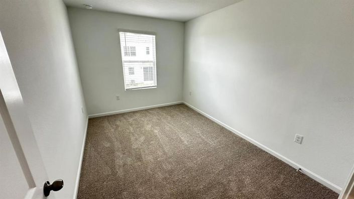 Image No.14-3 Bed Townhouse for sale