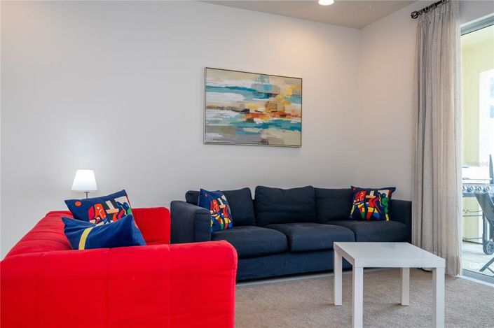 Image No.20-3 Bed Townhouse for sale