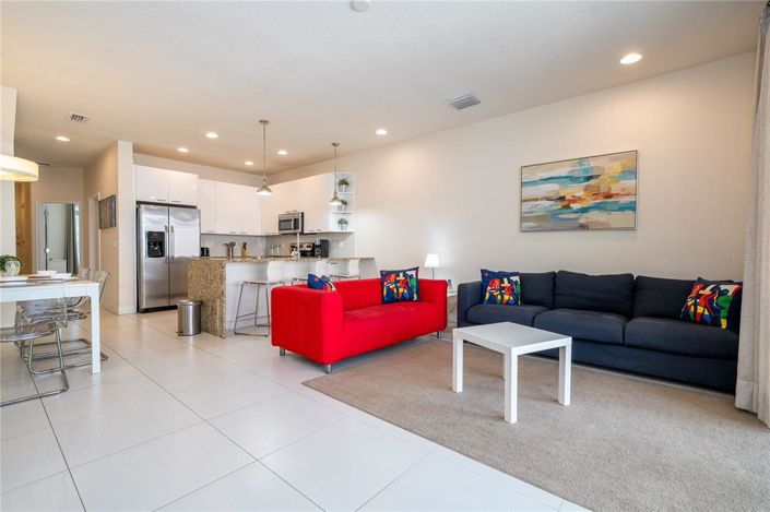 Image No.24-3 Bed Townhouse for sale