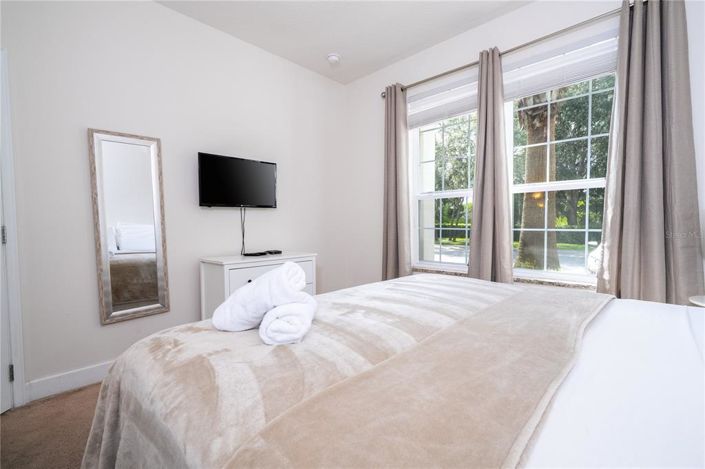 Image No.50-3 Bed Townhouse for sale