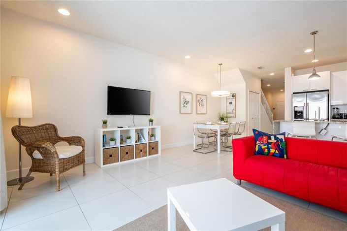 Image No.52-3 Bed Townhouse for sale