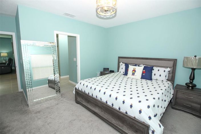 Image No.20-4 Bed Property for sale