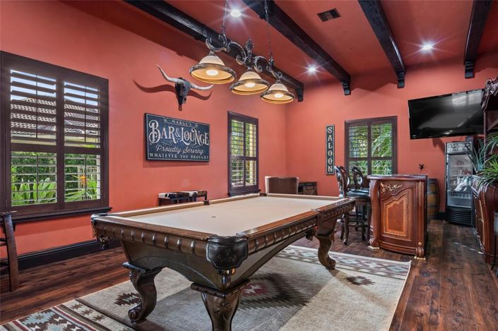 Image No.21-5 Bed Property for sale