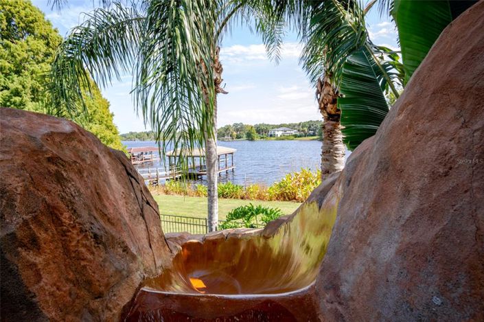 Image No.44-5 Bed Property for sale