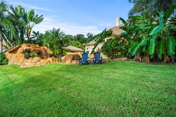 Image No.45-5 Bed Property for sale