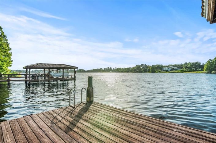 Image No.48-5 Bed Property for sale