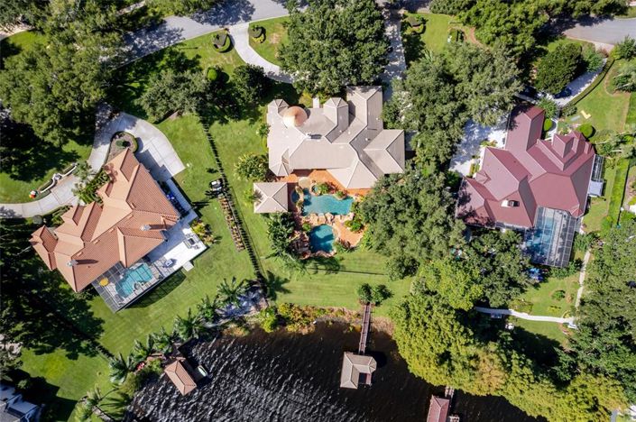 Image No.57-5 Bed Property for sale