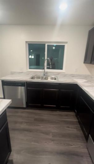 Image No.3-4 Bed Property for sale