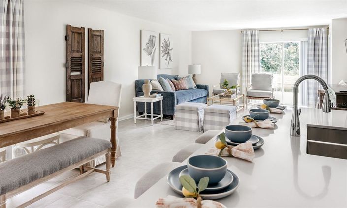 Image No.8-5 Bed Property for sale