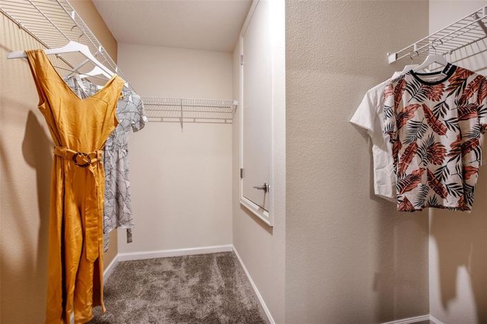 Image No.10-3 Bed Property for sale