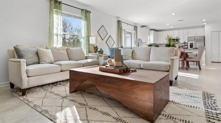 Image No.3-4 Bed Property for sale