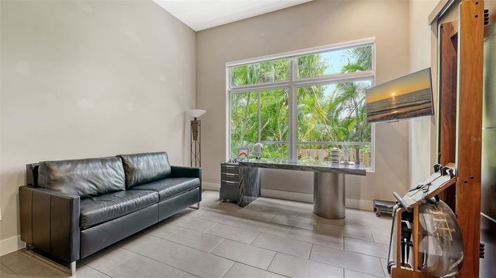 Image No.29-3 Bed Property for sale