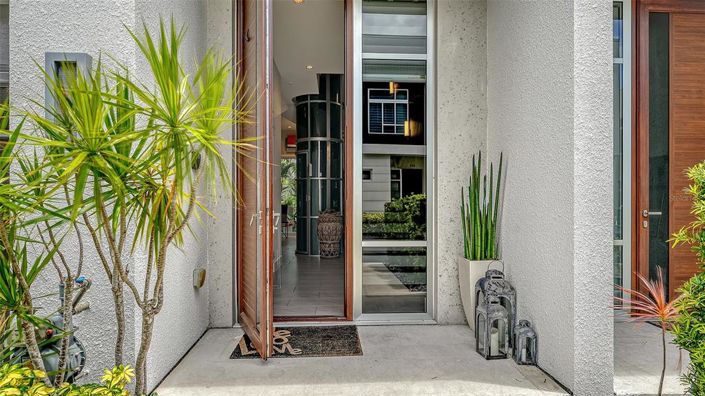 Image No.4-3 Bed Property for sale