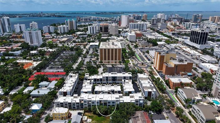 Image No.45-3 Bed Property for sale