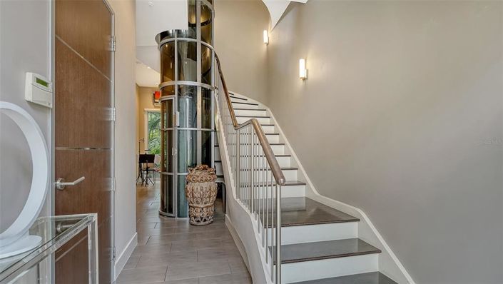 Image No.5-3 Bed Property for sale