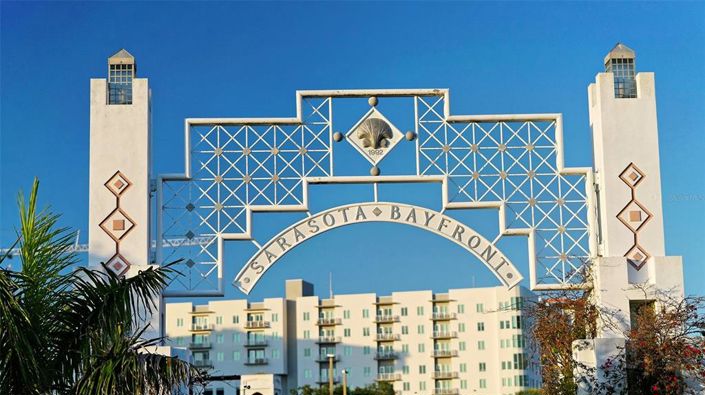 Image No.51-3 Bed Property for sale