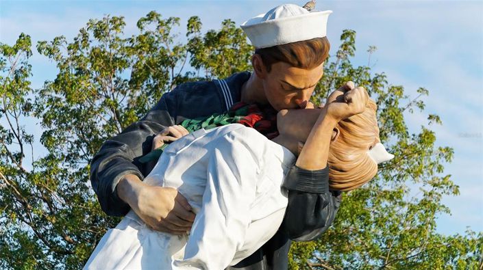 Image No.57-3 Bed Property for sale