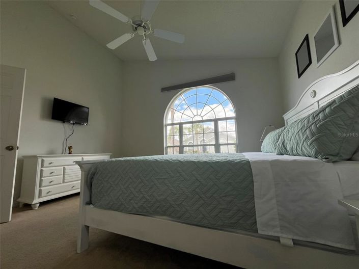 Image No.10-4 Bed Property for sale