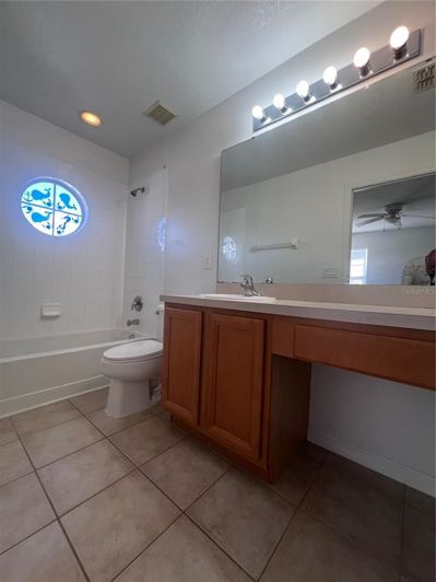 Image No.11-6 Bed Property for sale