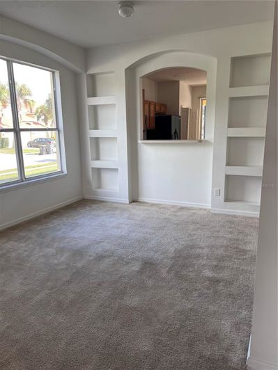 Image No.6-6 Bed Property for sale