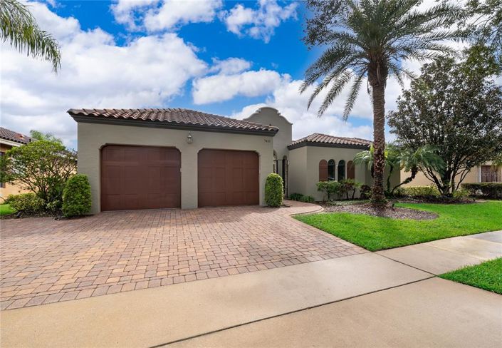 Image No.2-4 Bed Property for sale