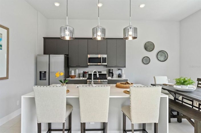 Image No.13-5 Bed Property for sale