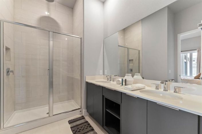 Image No.21-5 Bed Property for sale