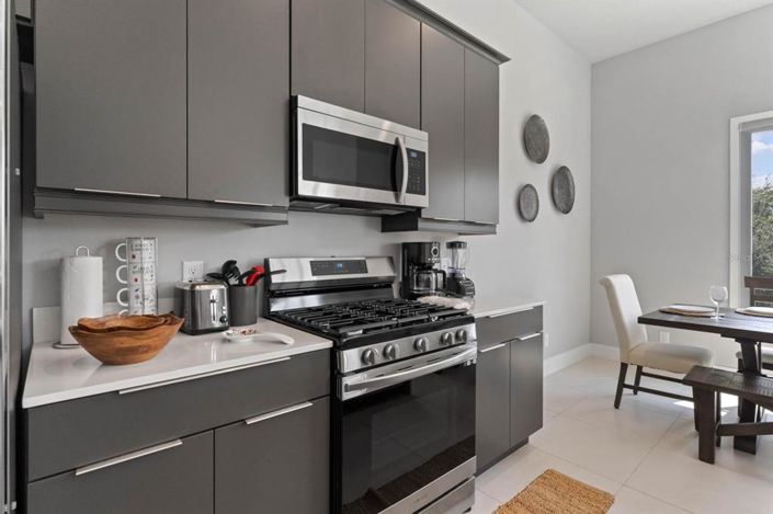 Image No.23-5 Bed Property for sale