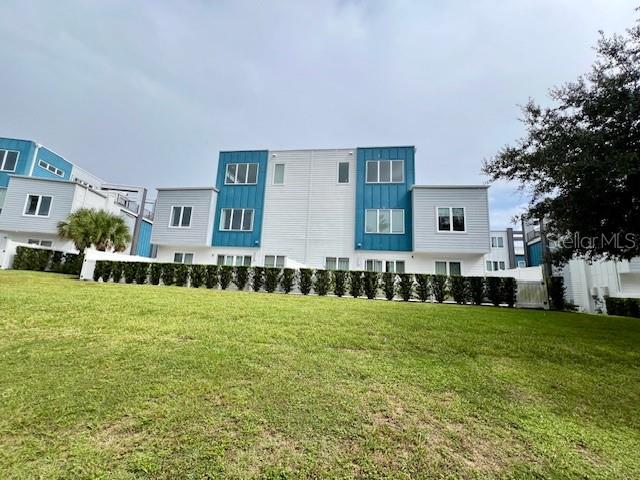 Image No.24-5 Bed Property for sale