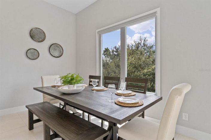 Image No.4-5 Bed Property for sale