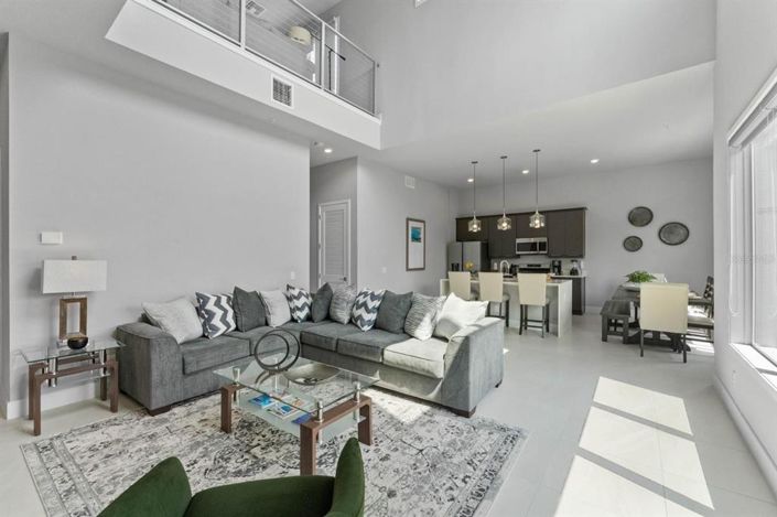 Image No.6-5 Bed Property for sale