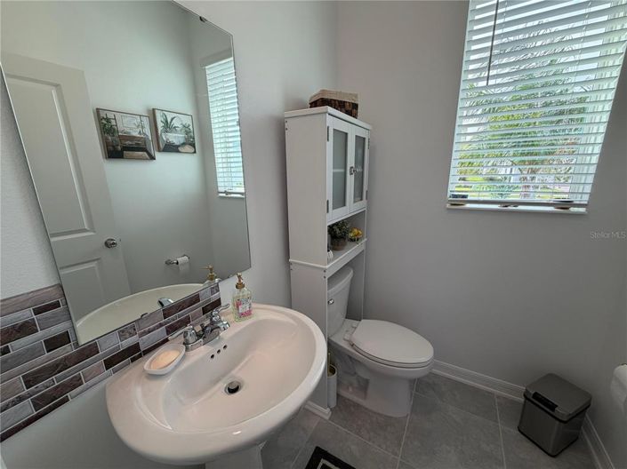 Image No.18-3 Bed Townhouse for sale