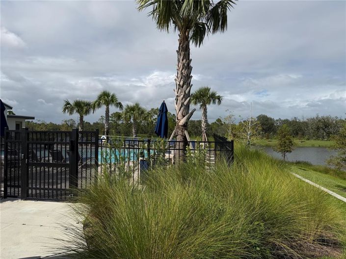 Image No.43-3 Bed Townhouse for sale