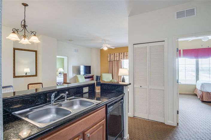 Image No.11-2 Bed Property for sale