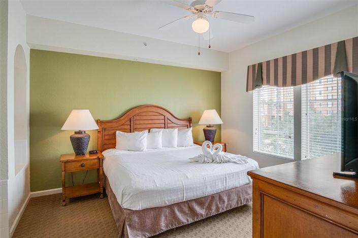 Image No.15-2 Bed Property for sale