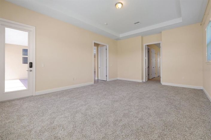 Image No.24-5 Bed Property for sale