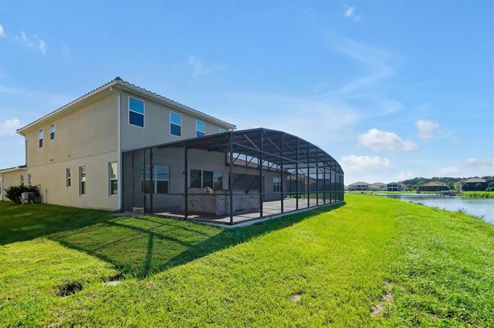 Image No.48-5 Bed Property for sale